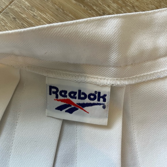 Vintage Reebok pleated white skirt - Picture 3 of 4